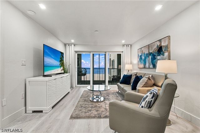 25870 Hickory BLVD 205, Bonita Springs, FL 34134