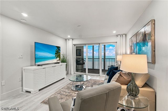 25870 Hickory BLVD 205, Bonita Springs, FL 34134