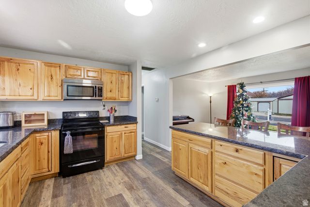 4694 S RIDGELINE DR, Washington Terrace, UT 84405