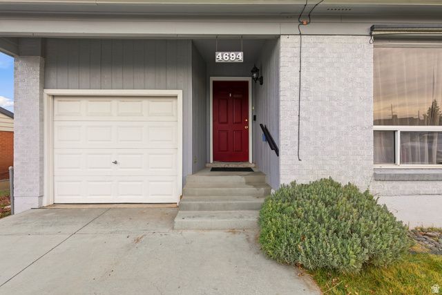 4694 S RIDGELINE DR, Washington Terrace, UT 84405