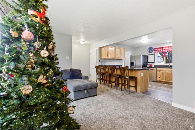 4694 S RIDGELINE DR, Washington Terrace, UT 84405