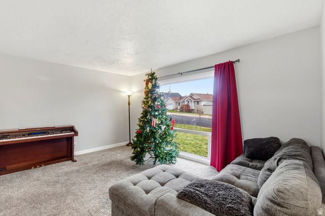 4694 S RIDGELINE DR, Washington Terrace, UT 84405