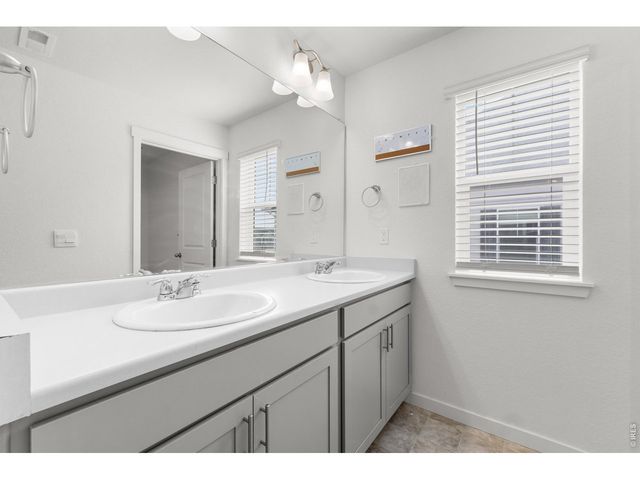 4412 Garnet Way, Longmont, CO 80504