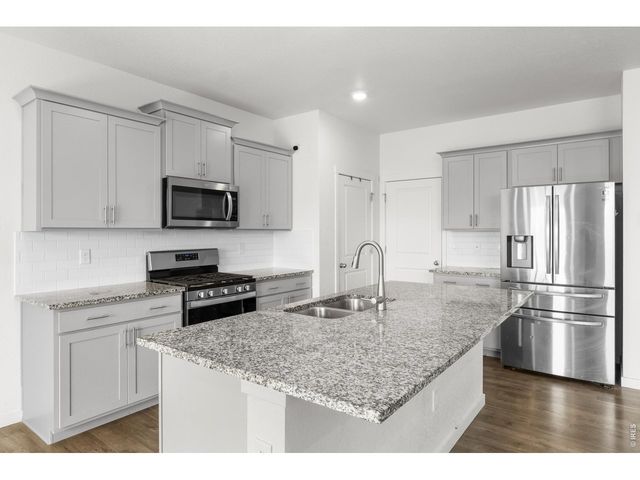 4412 Garnet Way, Longmont, CO 80504