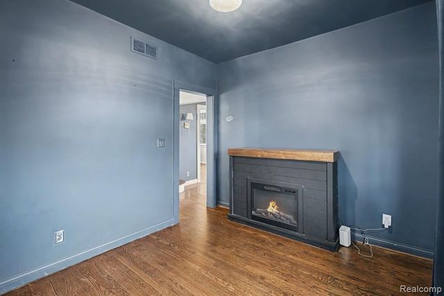 1 Kensington Boulevard, Pleasant Ridge, MI 48069