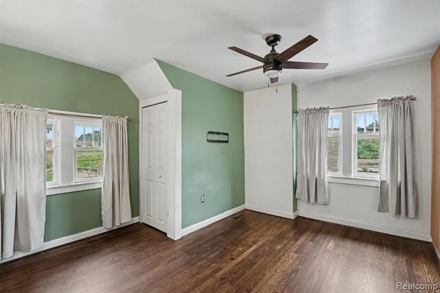1 Kensington Boulevard, Pleasant Ridge, MI 48069