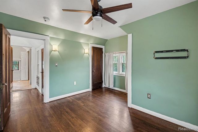 1 Kensington Boulevard, Pleasant Ridge, MI 48069