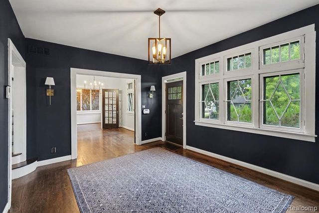 1 Kensington Boulevard, Pleasant Ridge, MI 48069