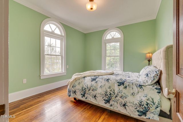 826 Polk Avenue, Johnson City, TN 37604