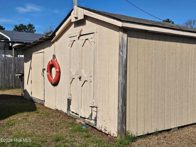 1135 Stone Chimney Road SW, Supply, NC 28462