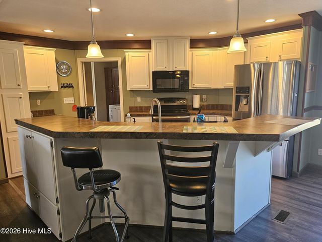 1135 Stone Chimney Road SW, Supply, NC 28462