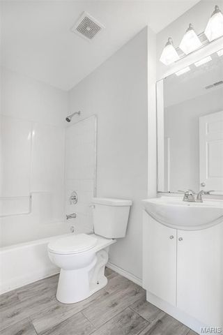 3905 Cottage Avenue, St Louis, MO 63113