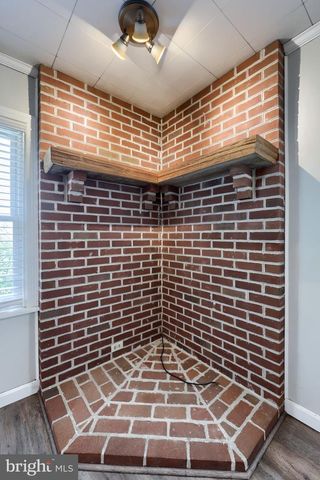 138 CREST AVE, Lancaster, PA 17602