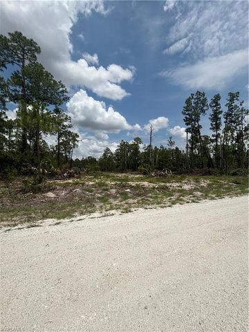 1122 Johns AVE, Lehigh Acres, FL 33972