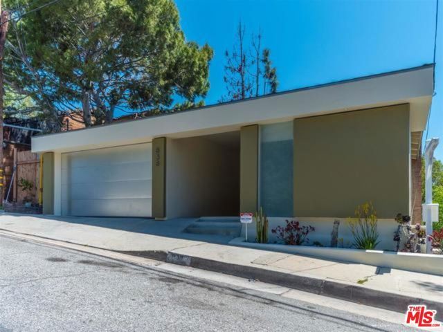 838 N Las Casas Avenue, Los Angeles, CA 90272