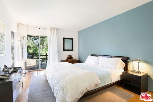 838 N Las Casas Avenue, Los Angeles, CA 90272