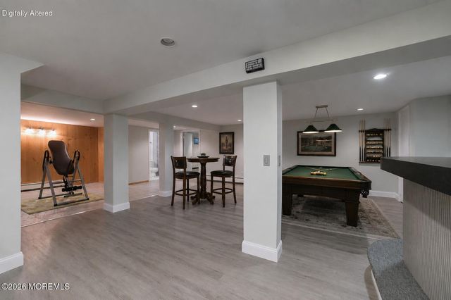 10 Mitchell Court, Marlboro, NJ 07746
