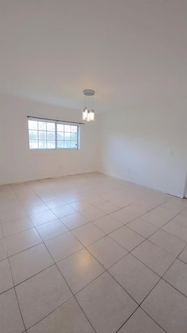 3640 N 56th Avenue 412, Hollywood, FL 33021