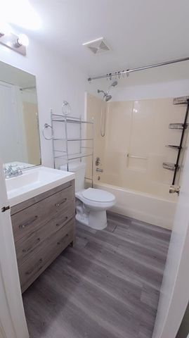 3640 N 56th Avenue 412, Hollywood, FL 33021