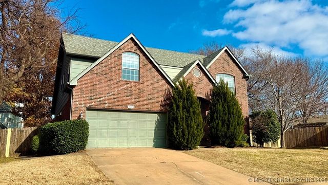 4604 W Quincy Street, Broken Arrow, OK 74012