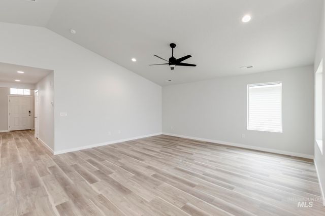 16309 Fill Ave, Caldwell, ID 83607