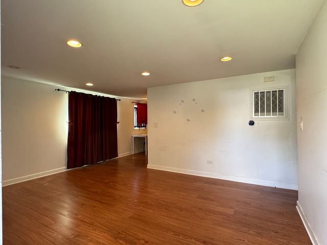 4049 W 89th Place, Hometown, IL 60456