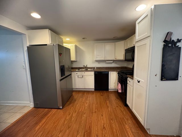 4049 W 89th Place, Hometown, IL 60456