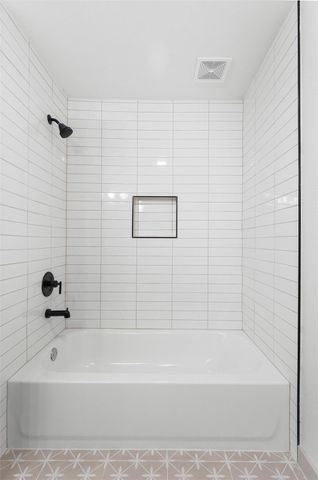 2222 N Grand Boulevard, Pearland, TX 77581