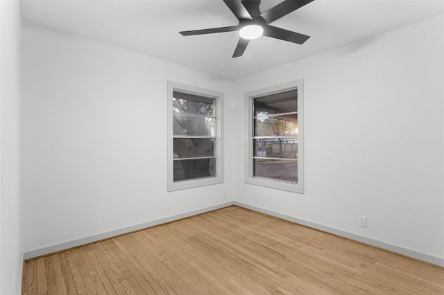 2222 N Grand Boulevard, Pearland, TX 77581