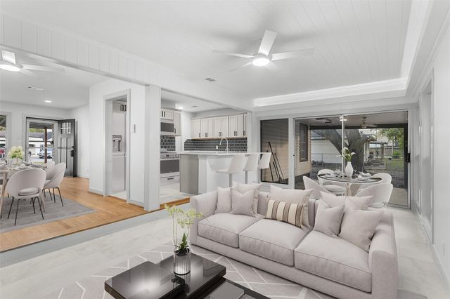 2222 N Grand Boulevard, Pearland, TX 77581