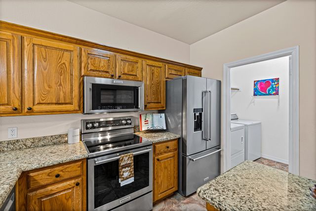 2314 Summer Brook Drive, Weatherford, TX 76087