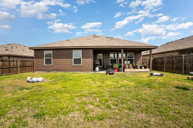 408 Wrangler Drive, Josephine, TX 75189