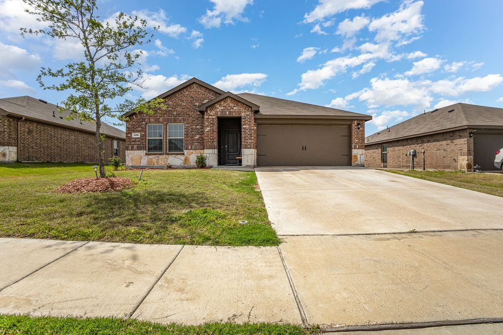 408 Wrangler Drive, Josephine, TX 75189