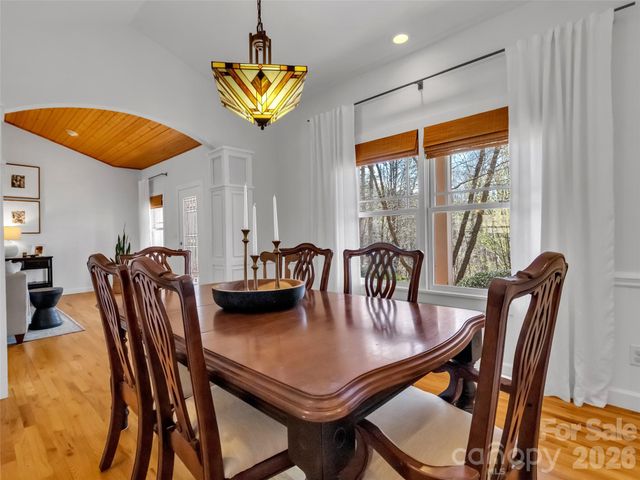 523 Brandywine Road, Waynesville, NC 28786