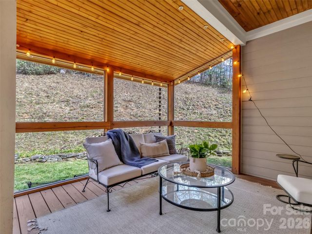 523 Brandywine Road, Waynesville, NC 28786