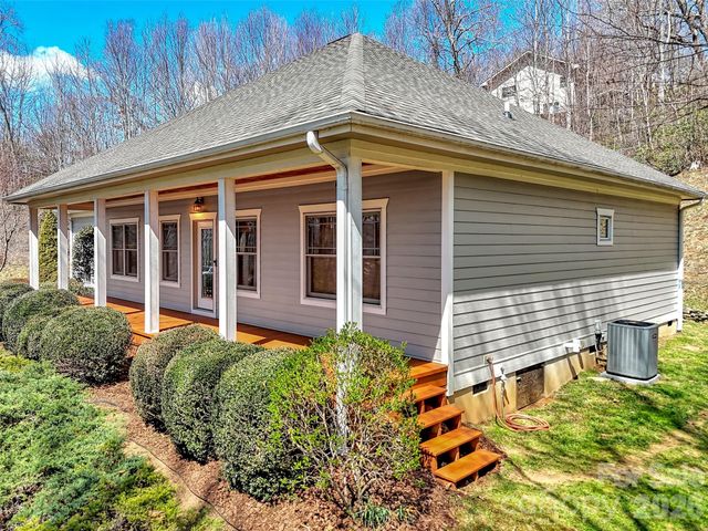 523 Brandywine Road, Waynesville, NC 28786