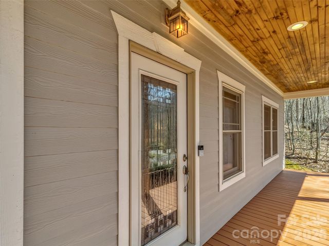523 Brandywine Road, Waynesville, NC 28786