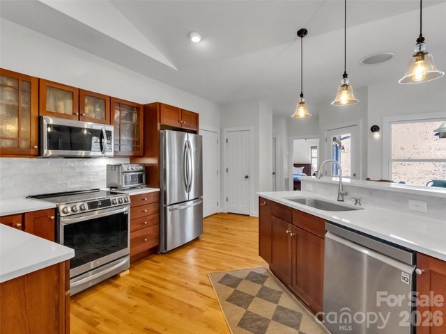 523 Brandywine Road, Waynesville, NC 28786