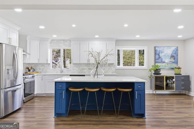 6421 Arbor Wood Drive, Flowery Branch, GA 30542