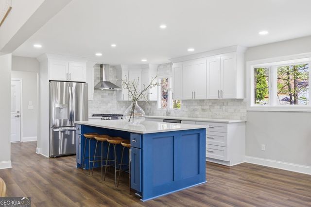 6421 Arbor Wood Drive, Flowery Branch, GA 30542