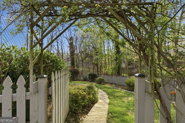 6421 Arbor Wood Drive, Flowery Branch, GA 30542