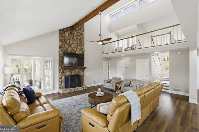 6421 Arbor Wood Drive, Flowery Branch, GA 30542