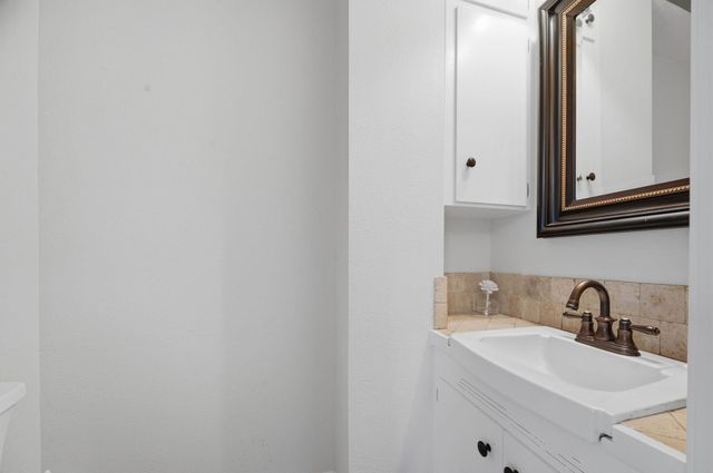 7005 E Magill, Wichita, KS 67206