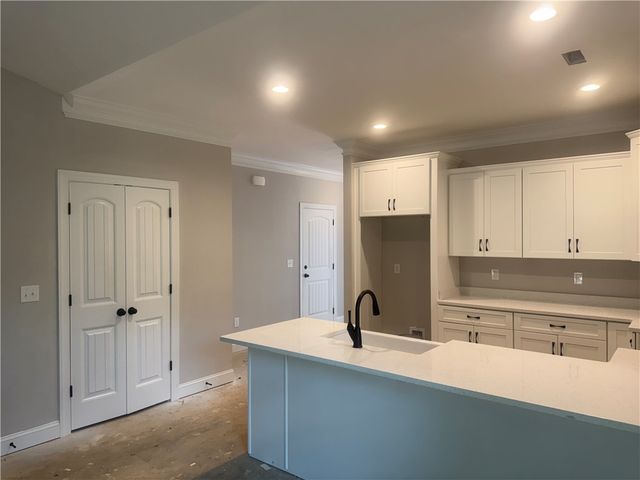 110 N 6th Street, Easley, SC 29640