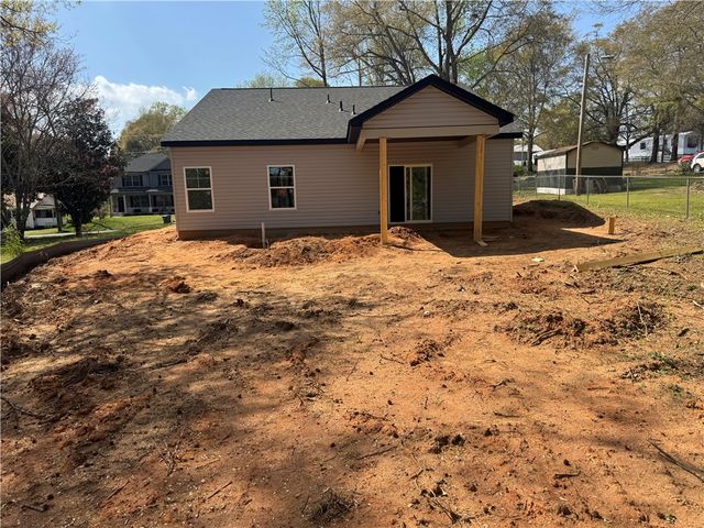 110 N 6th Street, Easley, SC 29640