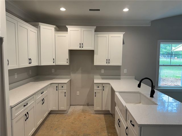 110 N 6th Street, Easley, SC 29640