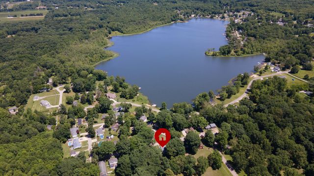 6834 Cherry Street, Coloma Twp, MI 49038