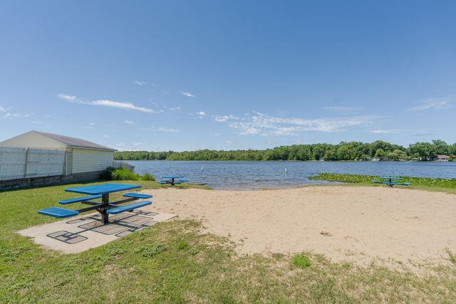 6834 Cherry Street, Coloma Twp, MI 49038