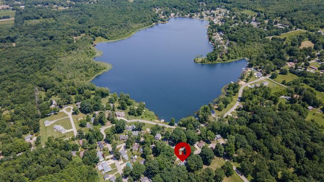 6834 Cherry Street, Coloma Twp, MI 49038