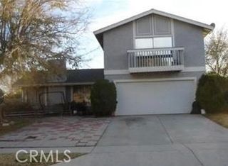 943 W Valencia Street, Rialto, CA 92376